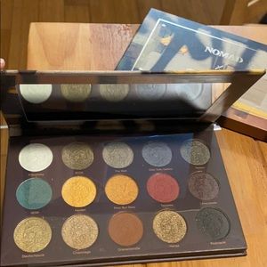 Nomad Berlin Underground Grungy Eyeshadow Palette